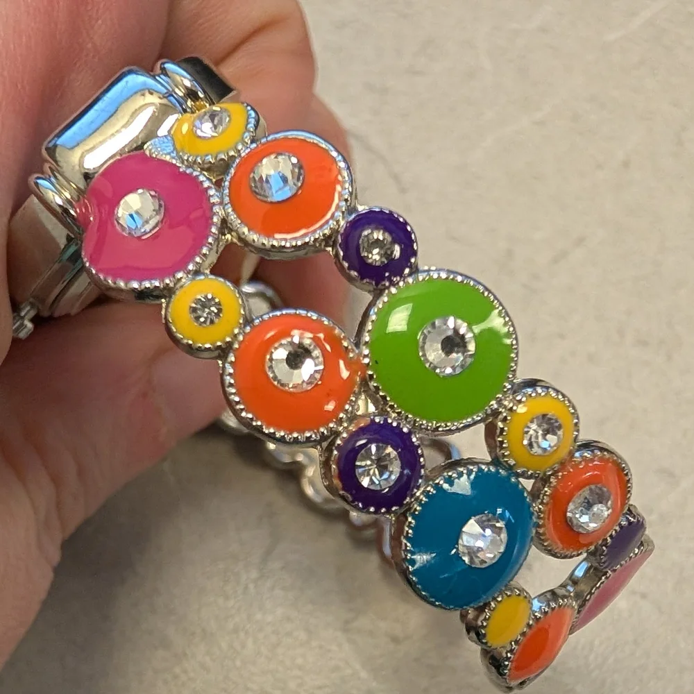 Working Geneva Silver Watch with Mother-of-Pearl Dial and Multicolor Accents - Picture 2 of 3